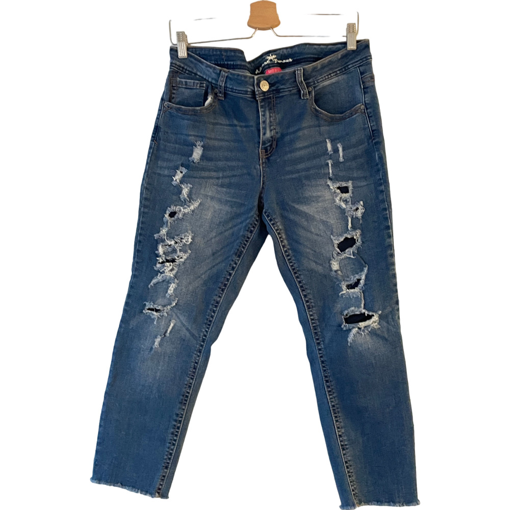Almost Famous Size 13 Juniors‎ Womens Mid Rise Jeans Distressed Crop Blue Denim